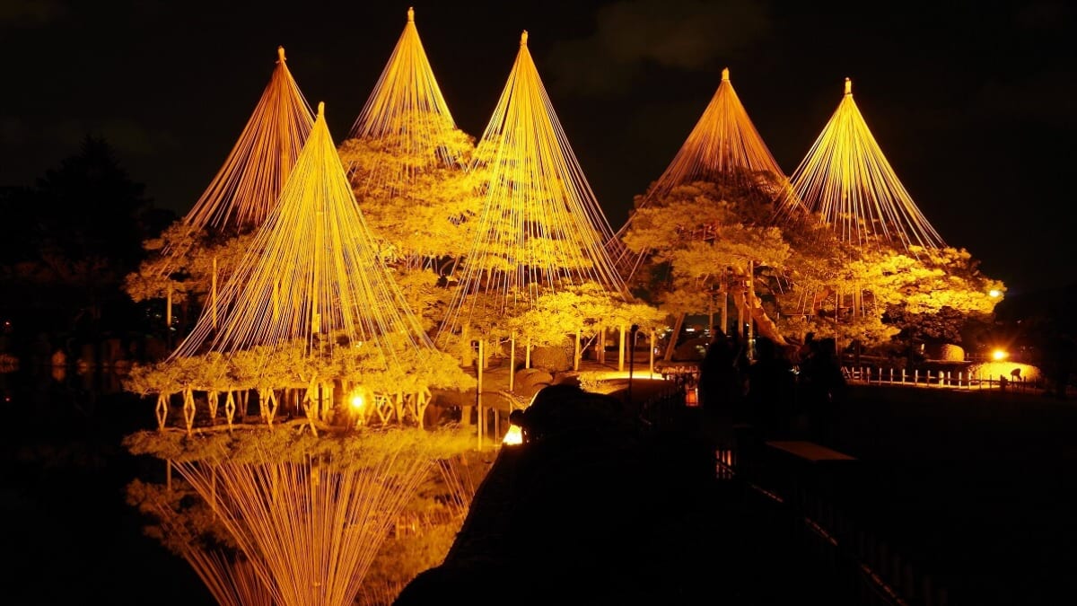 20 zalecanych miejsc turystycznych w Kanazawa! Odkrywanie tradycji Kaga Hyakumangoku