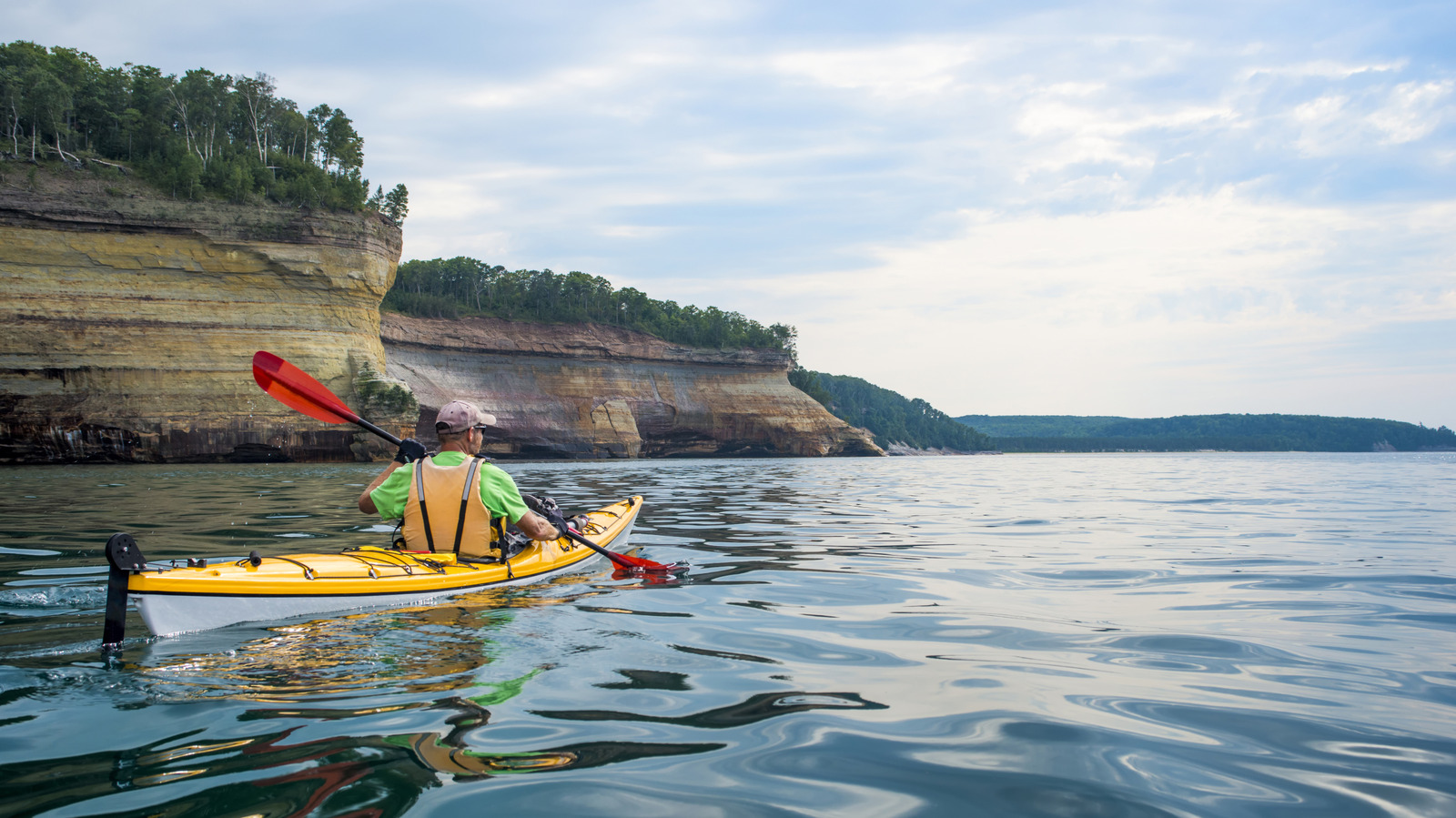 Urocze miejsce w Kanadzie nad Wielkimi Jeziorami zostało nazwane „najlepszym miastem przygód w Ontario”